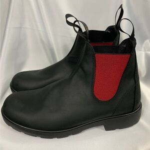 Saxone Upland Chelsea Boot